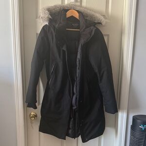 Athleta Outbound Parka